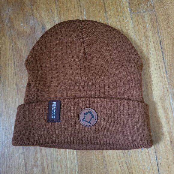 Brown Unisex Beanie Canadian One Size - Picture 1 of 2